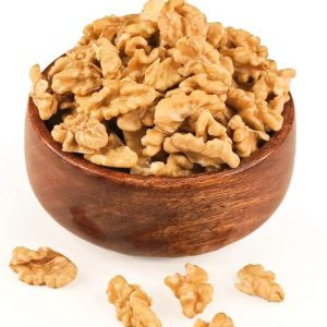 walnut giri dry fruit